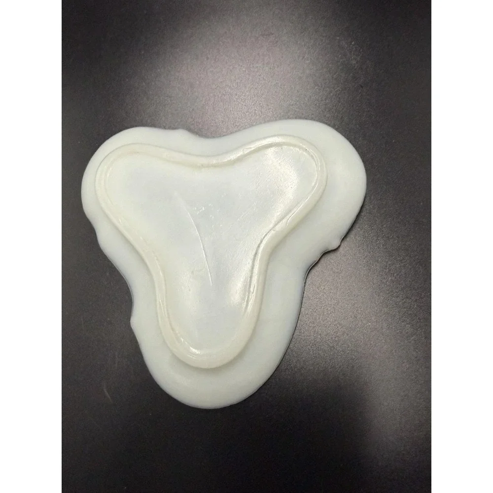 Vintage White Milk Glass Clover Trefoil Trinket Dish Vanity Ring Jewelry Tray 5